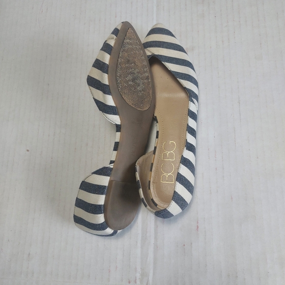 BCBG Black and White Striped Flats Size 6M - Picture 5 of 11